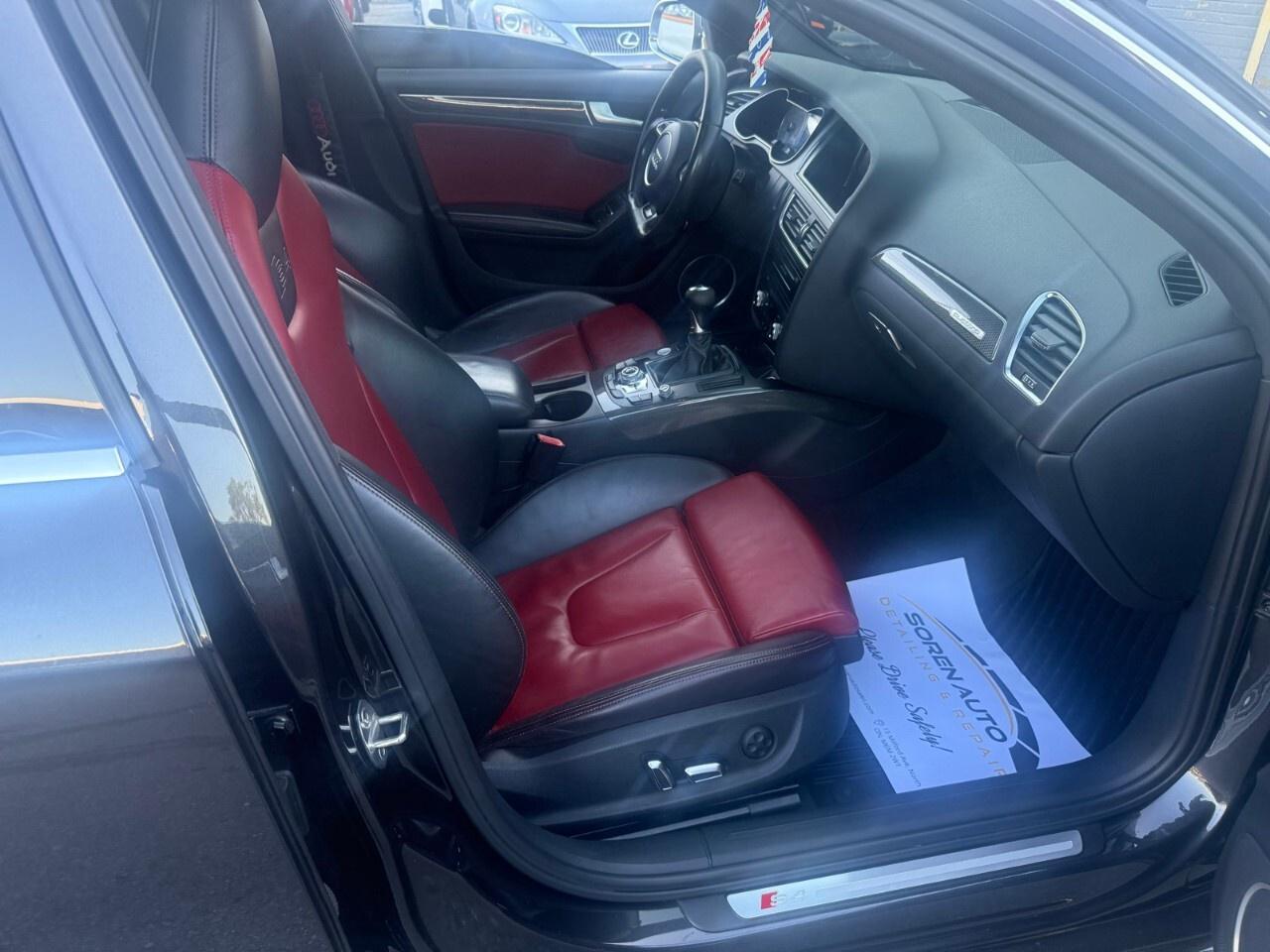 2013 Audi S4 4dr Sdn Man Premium 2013 Audi S4 MANUEL Photo