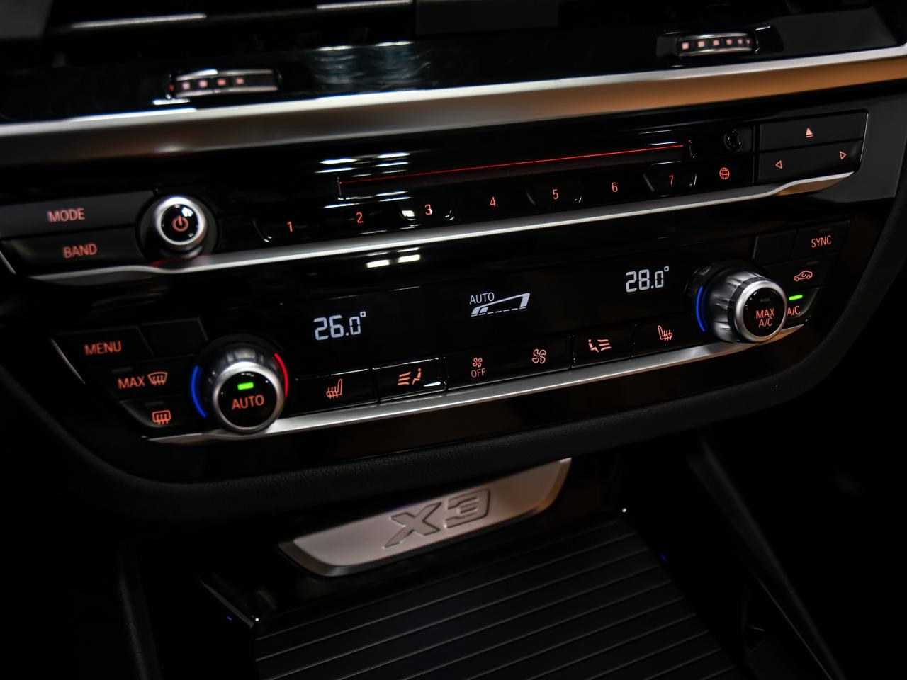 2019 BMW X3 xDrive30i HEADS UP BLIND SPOTS NAVI REAR CAMERA Photo