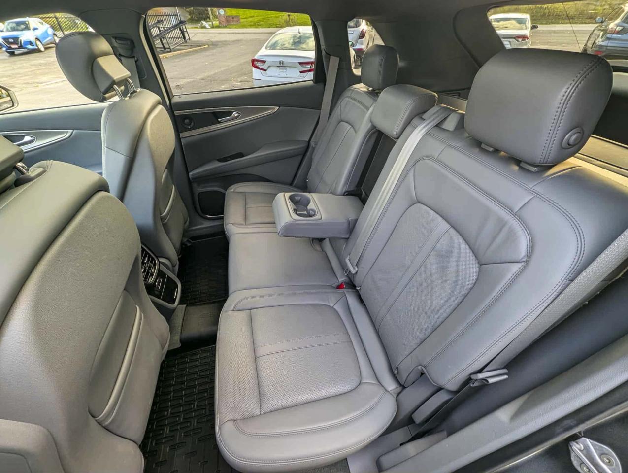 2020 Lincoln Nautilus RESERVE Photo