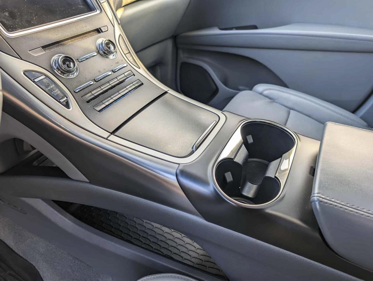 2020 Lincoln Nautilus RESERVE Photo