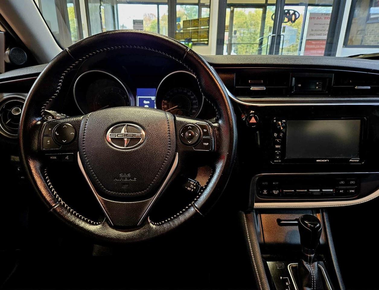 2016 Scion iM 4dr HB CVT One Owner/Very Low KMs/Backup Camera Photo