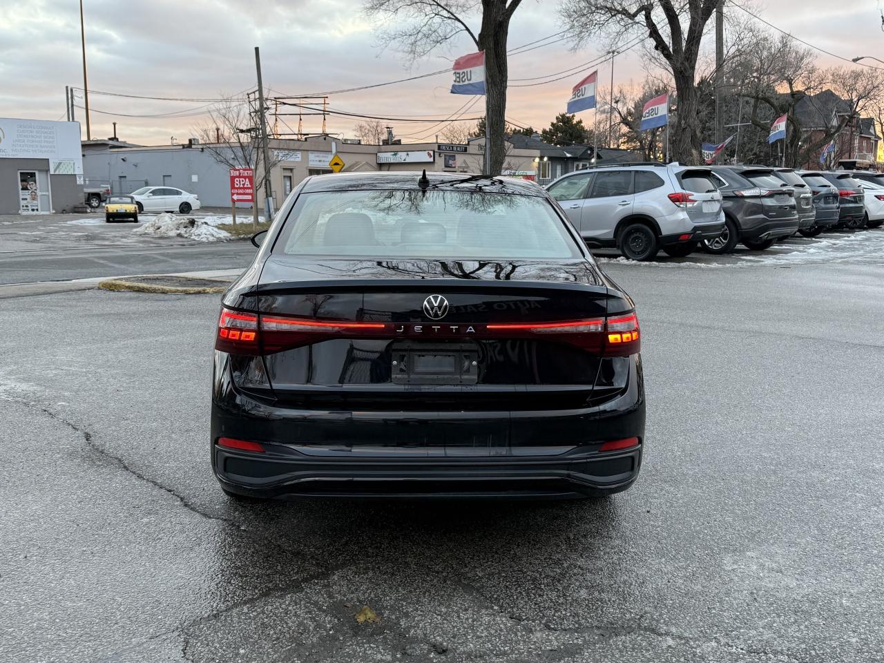 2025 Volkswagen Jetta No Accidents l FWD l 2.0 l VW Warranty l LikeNew l Photo