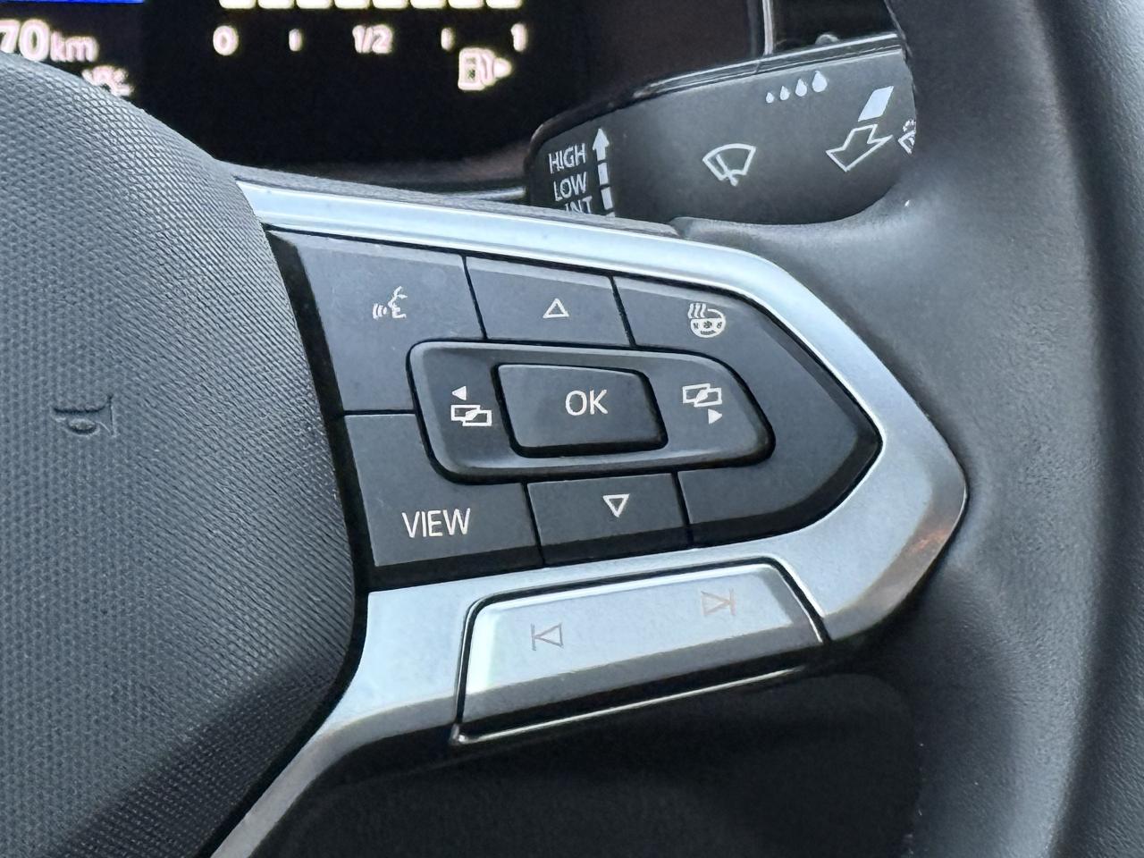 2025 Volkswagen Jetta No Accidents l FWD l 2.0 l VW Warranty l LikeNew l Photo