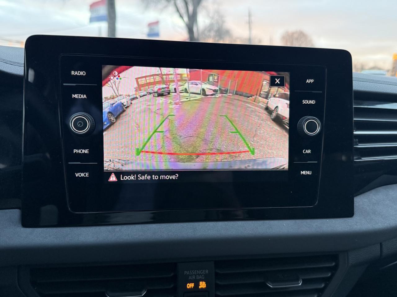 2025 Volkswagen Jetta No Accidents l FWD l 2.0 l VW Warranty l LikeNew l Photo