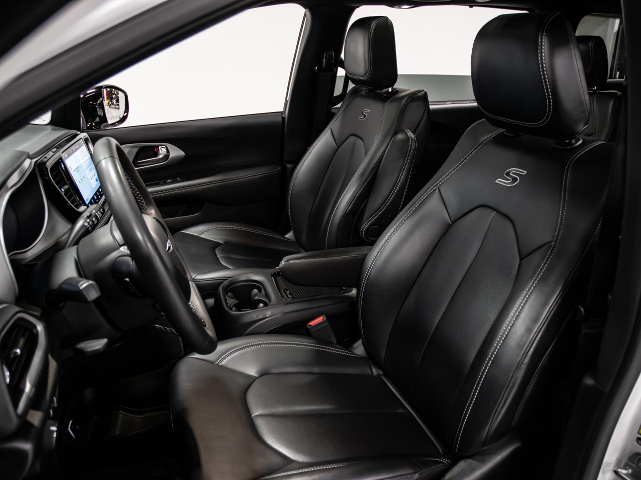 2024 Chrysler Pacifica TOURING-L FWD CARPLAY REAR VIEW CAMERA PANORAMIC Photo