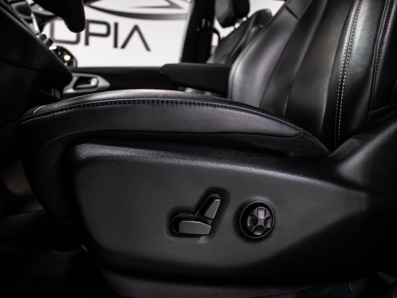 2024 Chrysler Pacifica TOURING-L FWD CARPLAY REAR VIEW CAMERA PANORAMIC Photo