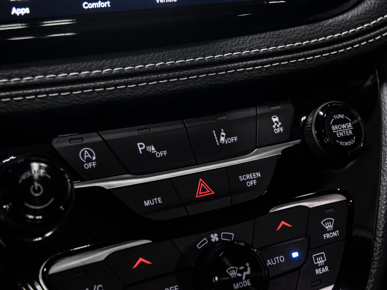 2024 Chrysler Pacifica TOURING-L FWD CARPLAY REAR VIEW CAMERA PANORAMIC Photo