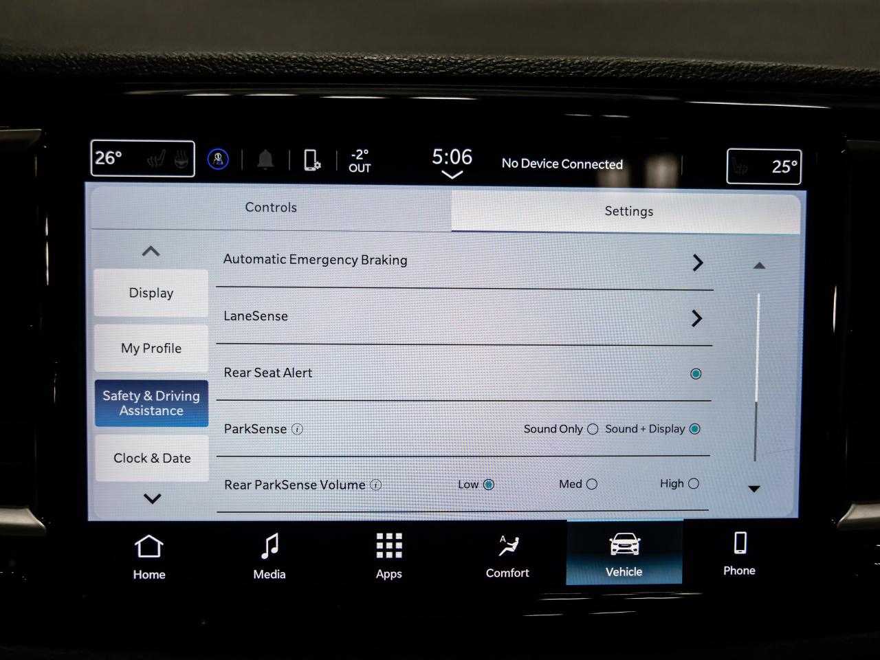 2024 Chrysler Pacifica TOURING-L FWD CARPLAY REAR VIEW CAMERA PANORAMIC Photo