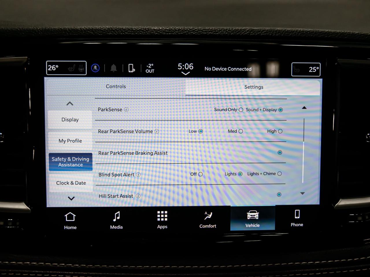 2024 Chrysler Pacifica TOURING-L FWD CARPLAY REAR VIEW CAMERA PANORAMIC Photo