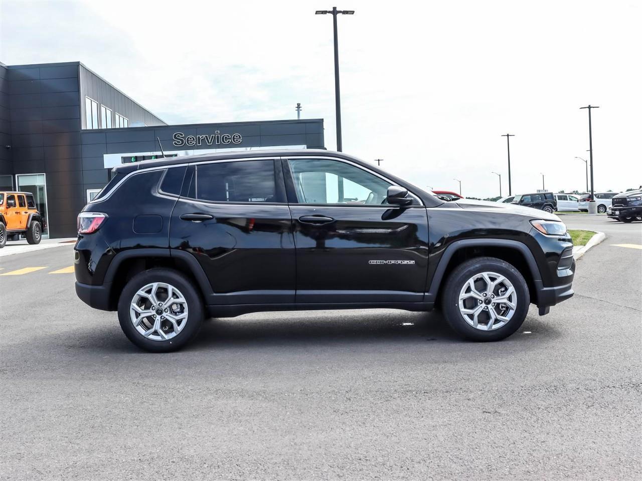 2025 Jeep Compass Sport Photo4
