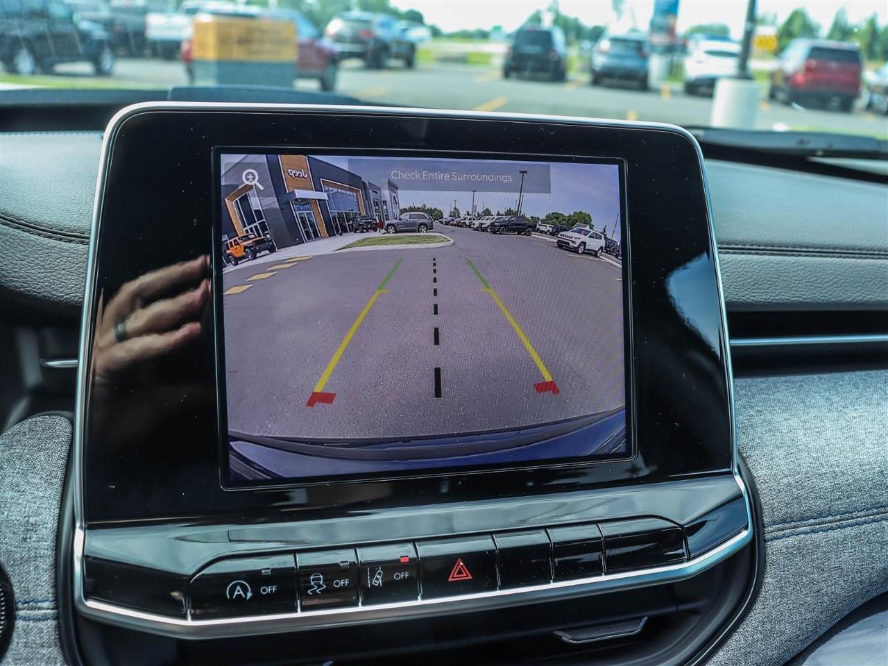 2025 Jeep Compass Sport Photo