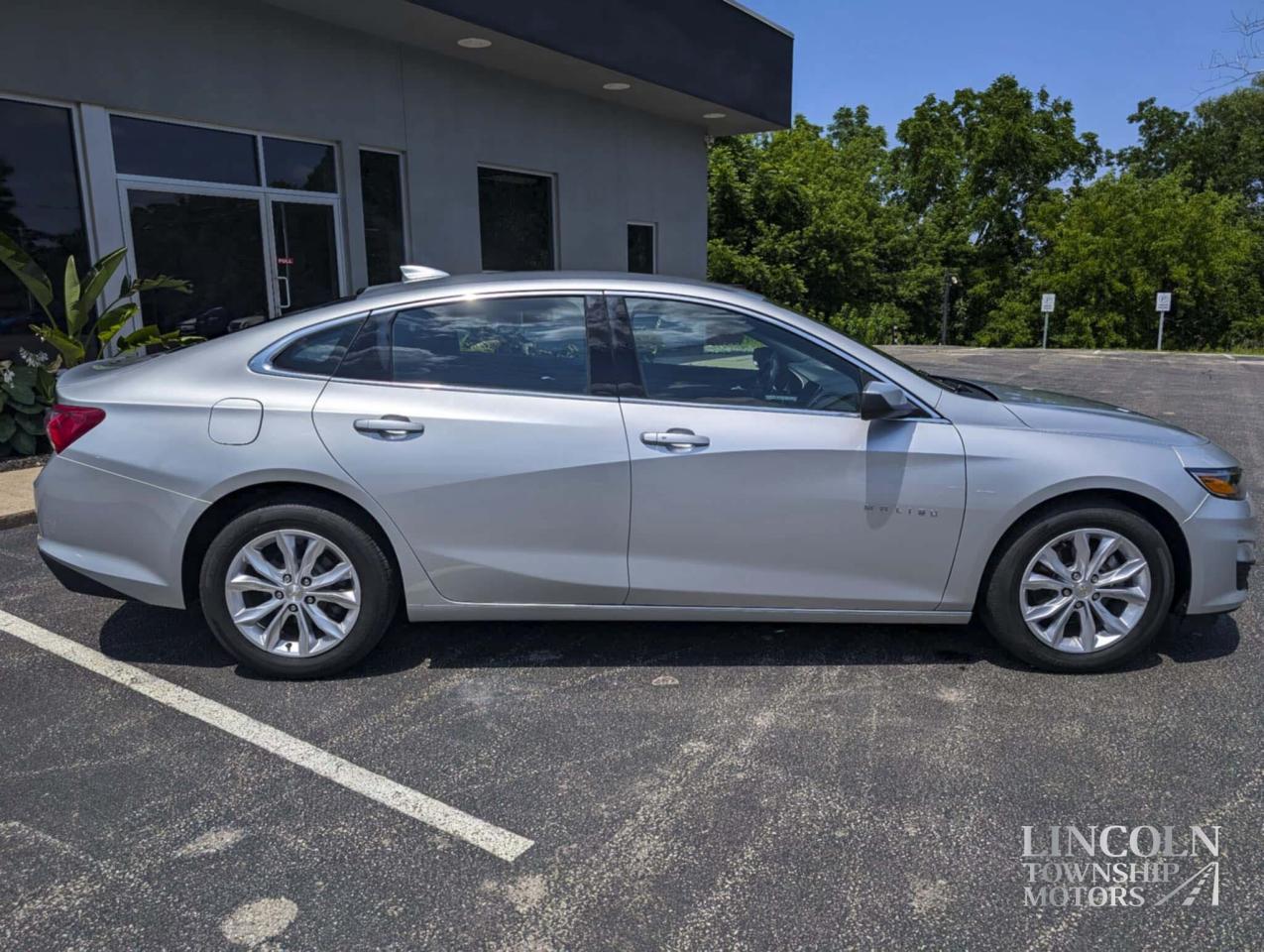 2020 Chevrolet Malibu LT Photo