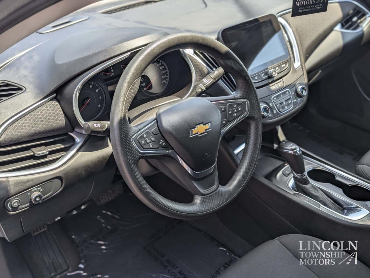 2020 Chevrolet Malibu LT Photo