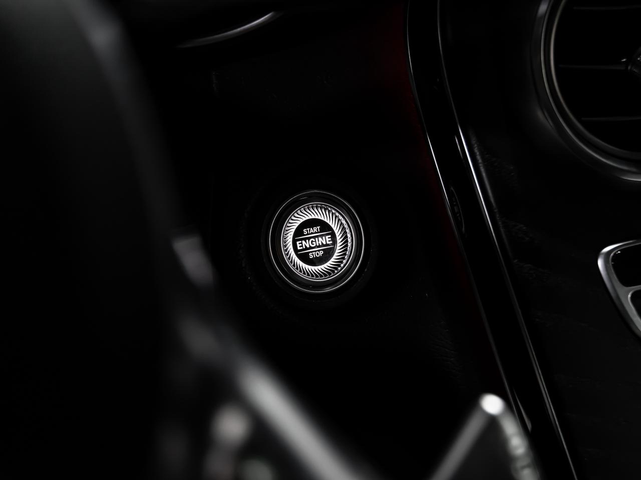 2019 Mercedes-Benz C-Class AMG C 43 4MATIC WAGON HEADS UP AMG NIGHT PKG Photo