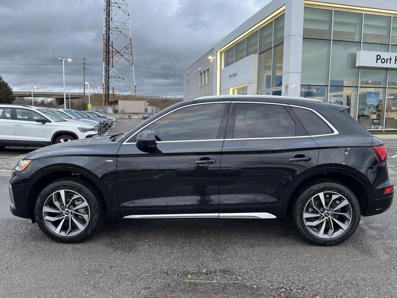 2021 Audi Q5 Progressiv 45 quattro AWD - LOW KMS! Photo