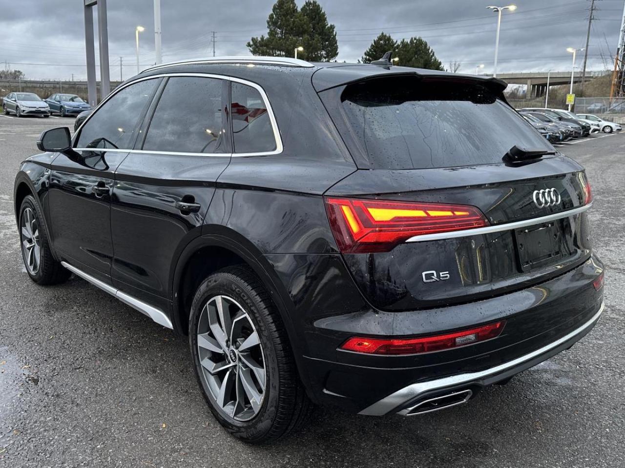 2021 Audi Q5 Progressiv 45 quattro AWD - LOW KMS! Photo