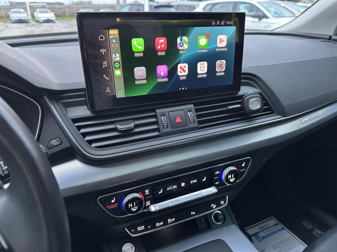 2021 Audi Q5 Progressiv 45 quattro AWD - LOW KMS! Photo