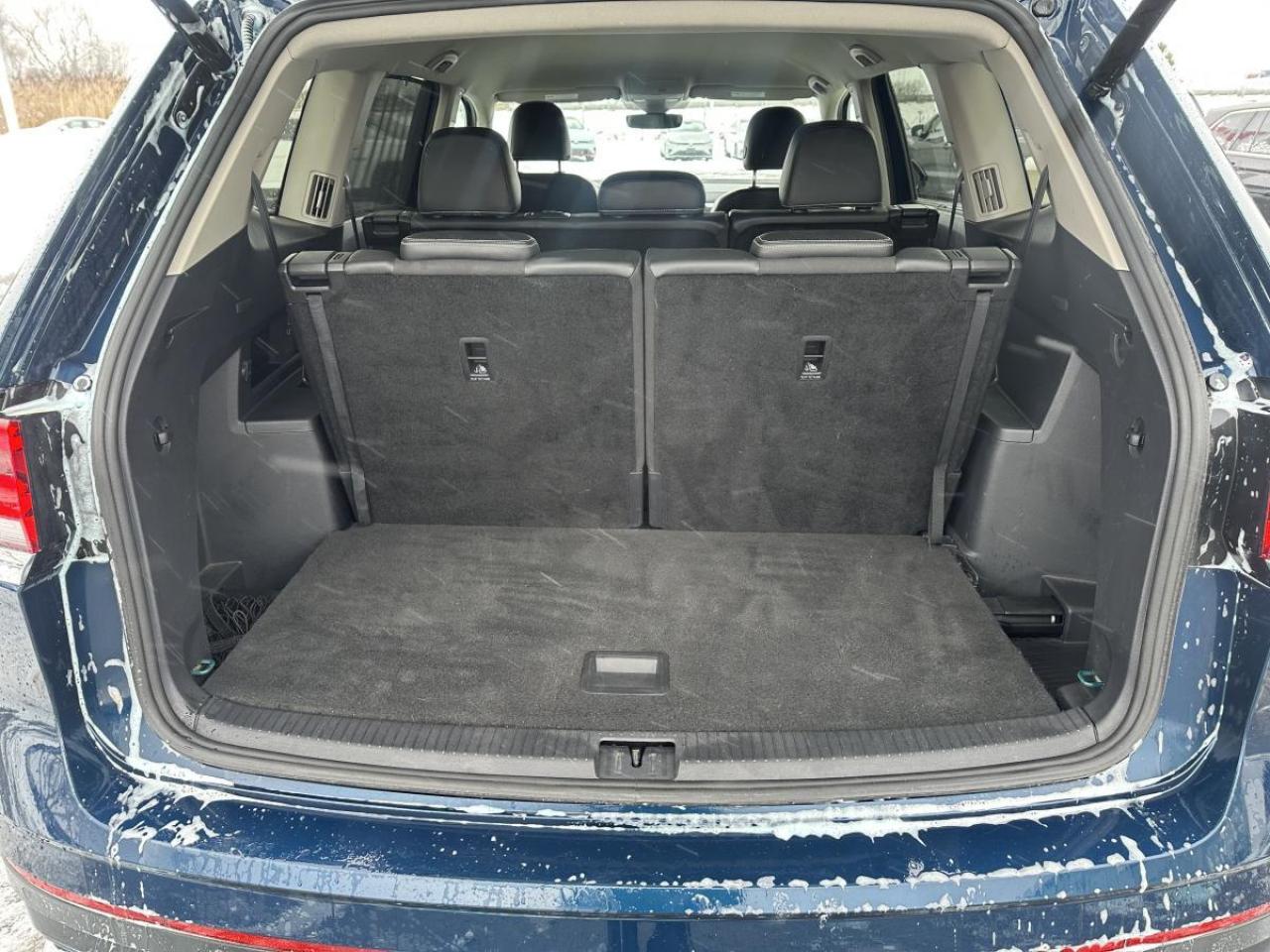 2022 Volkswagen Atlas V6 Comfortline 4Motion AWD - 1 OWNER Photo