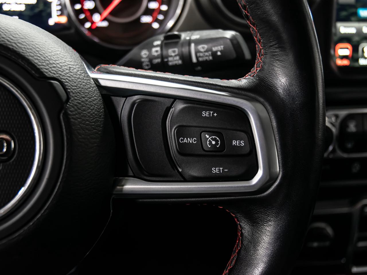 2019 Jeep WRANGLER UNLIMITED RUBICON 4x4 6 SPEED MANUAL NAVI REAR VIEW CAMERA Photo