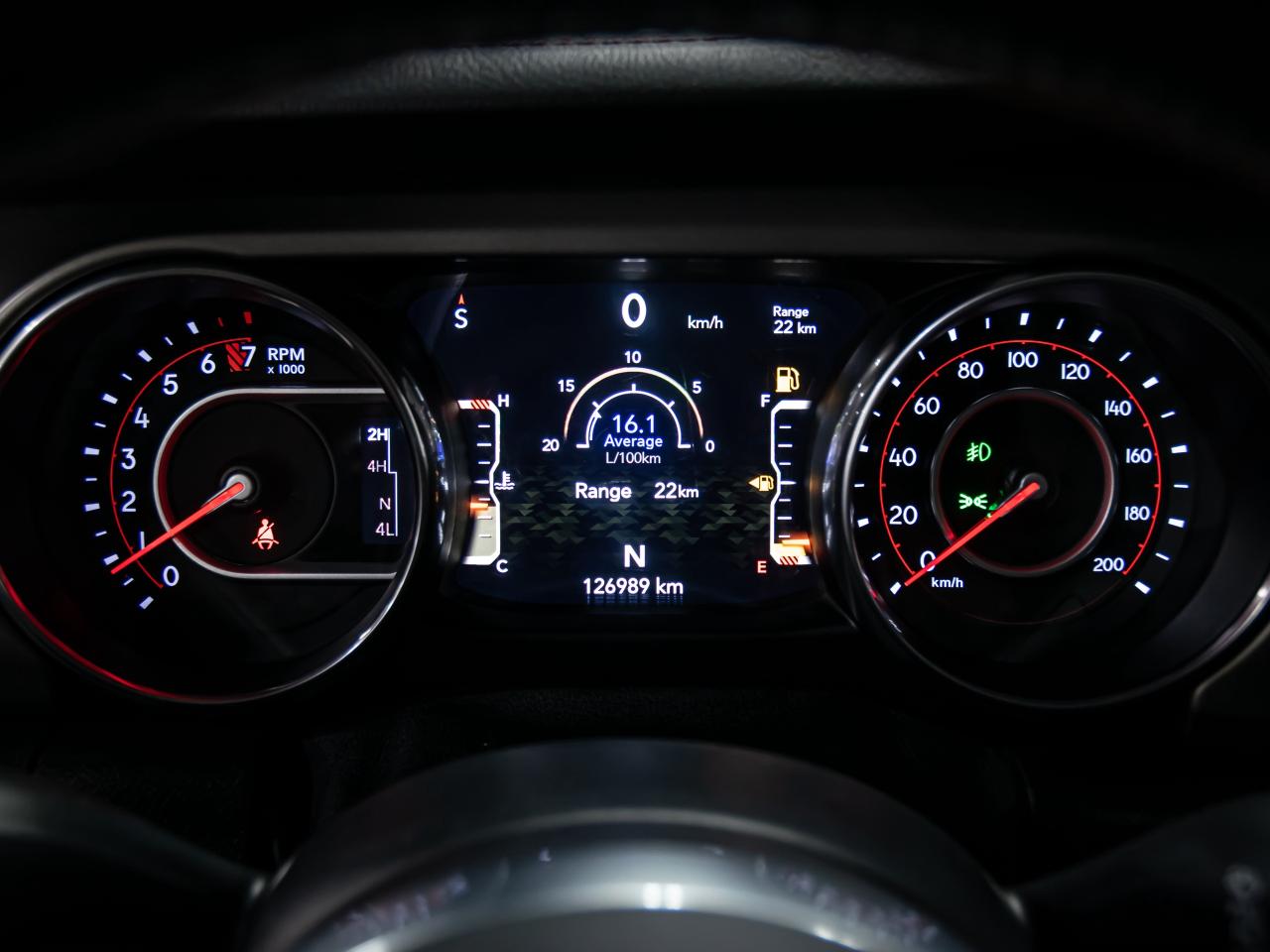 2019 Jeep WRANGLER UNLIMITED RUBICON 4x4 6 SPEED MANUAL NAVI REAR VIEW CAMERA Photo