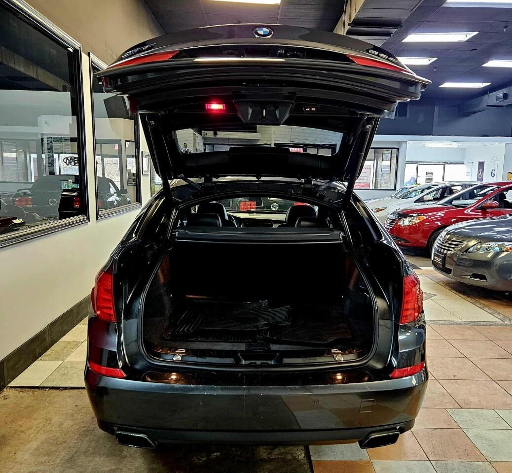 2011 BMW 5 Series 5dr 550i xDrive Gran Turismo AWD xDrive/GT/Executi Photo