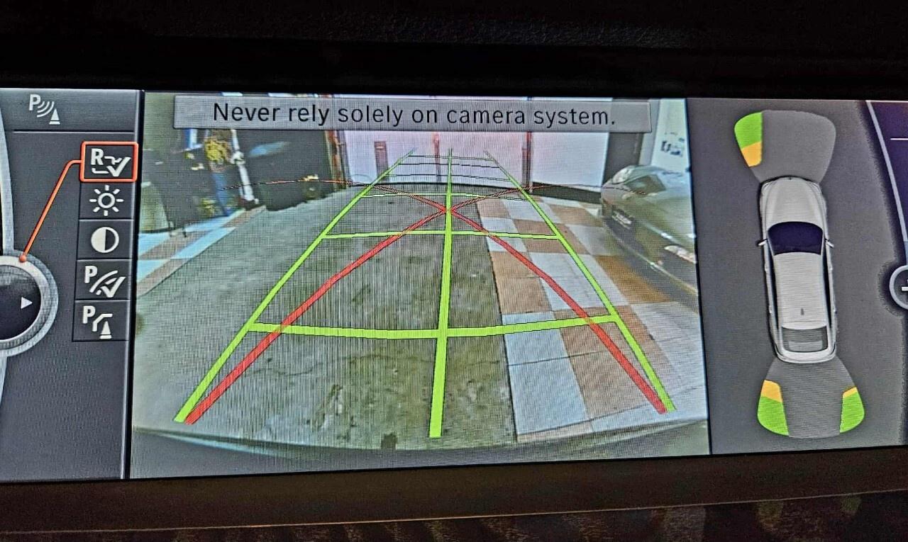 2011 BMW 5 Series 5dr 550i xDrive Gran Turismo AWD xDrive/GT/Executi Photo