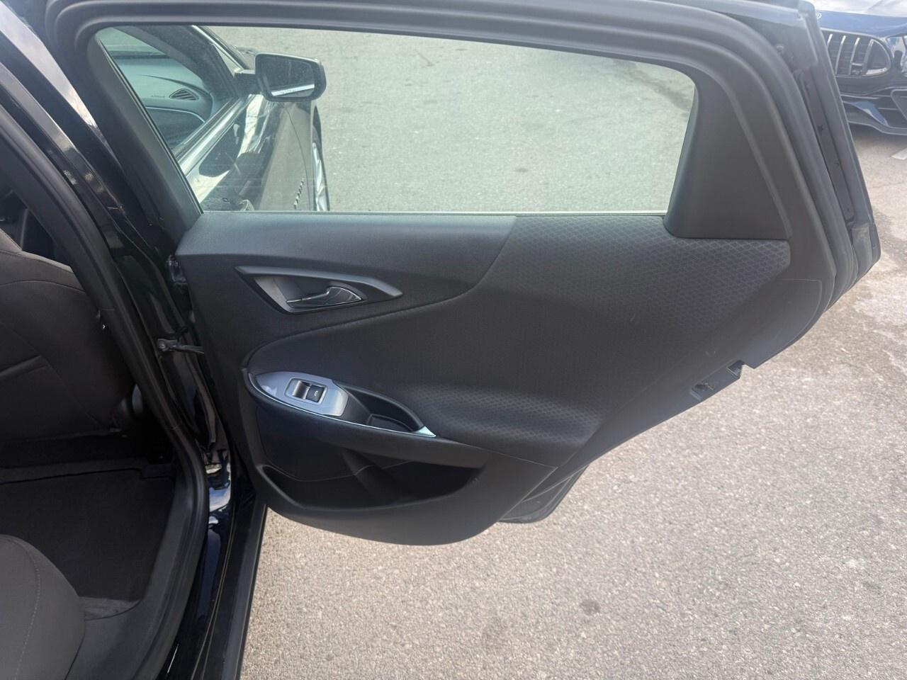 2019 Chevrolet Malibu 4dr Sdn LT w/1LT 2019 Chevy Malibu Photo