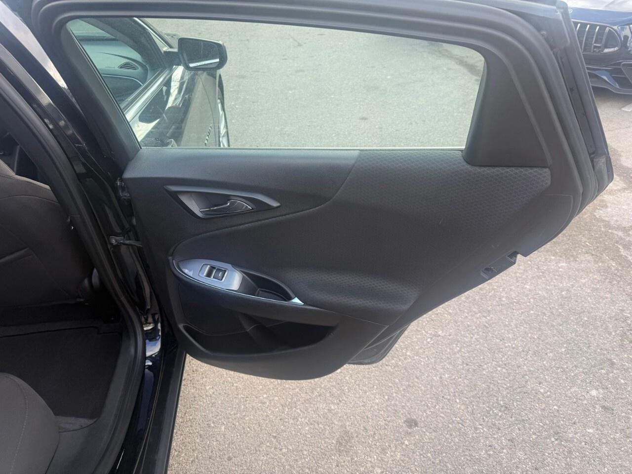 2019 Chevrolet Malibu 4dr Sdn LT w/1LT 2019 Chevy Malibu Photo