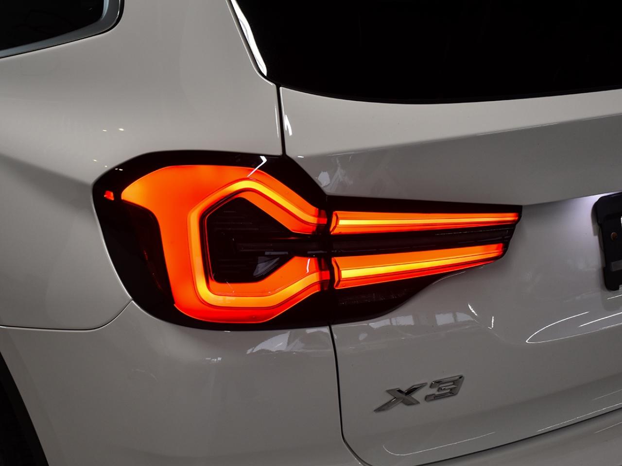 2023 BMW X3 Navi*Panoramic*BSM*AmbientLightingPKG*MINT! Photo