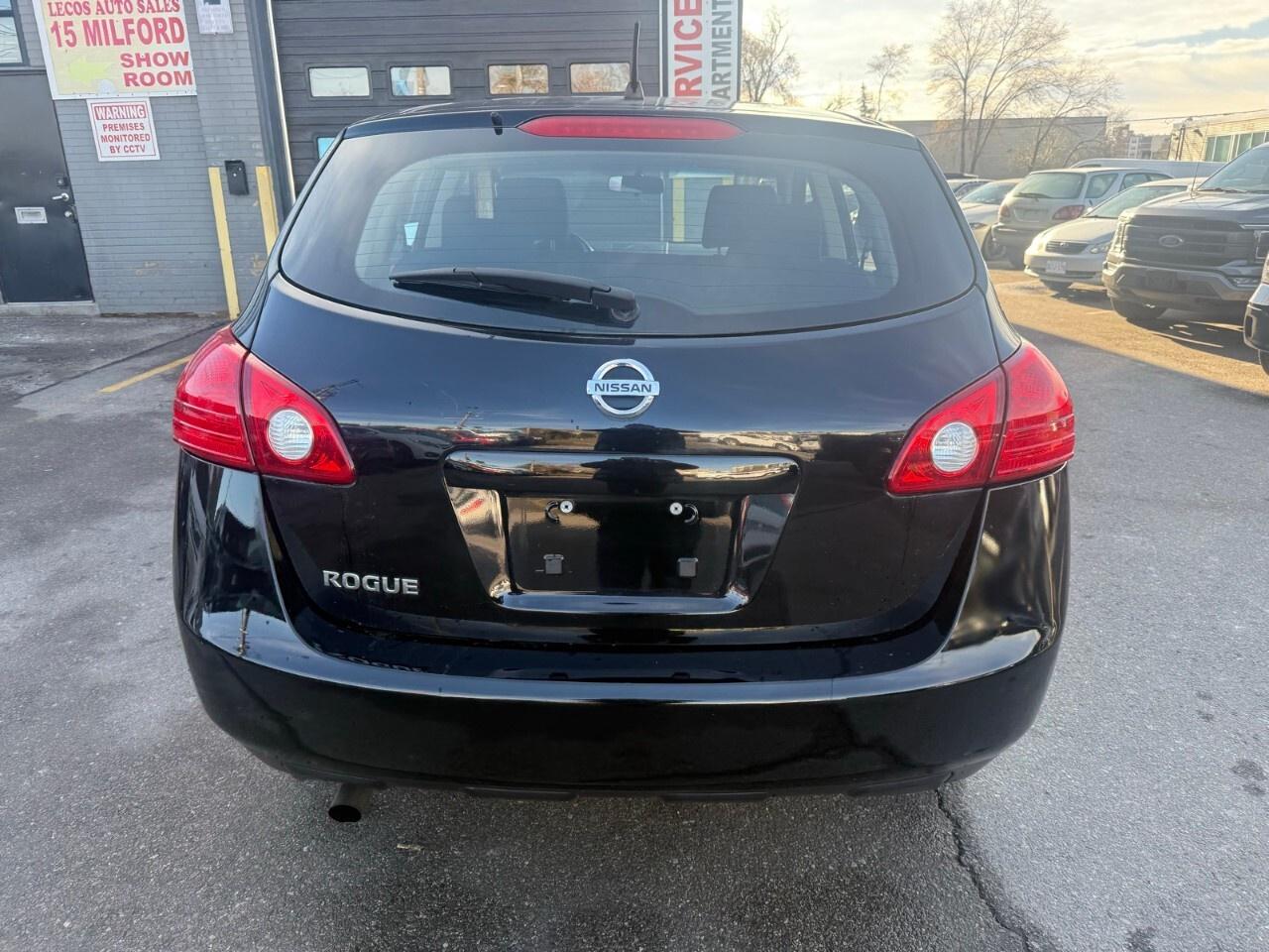 2010 Nissan Rogue FWD 4dr S 2010 Nissan rogue Photo