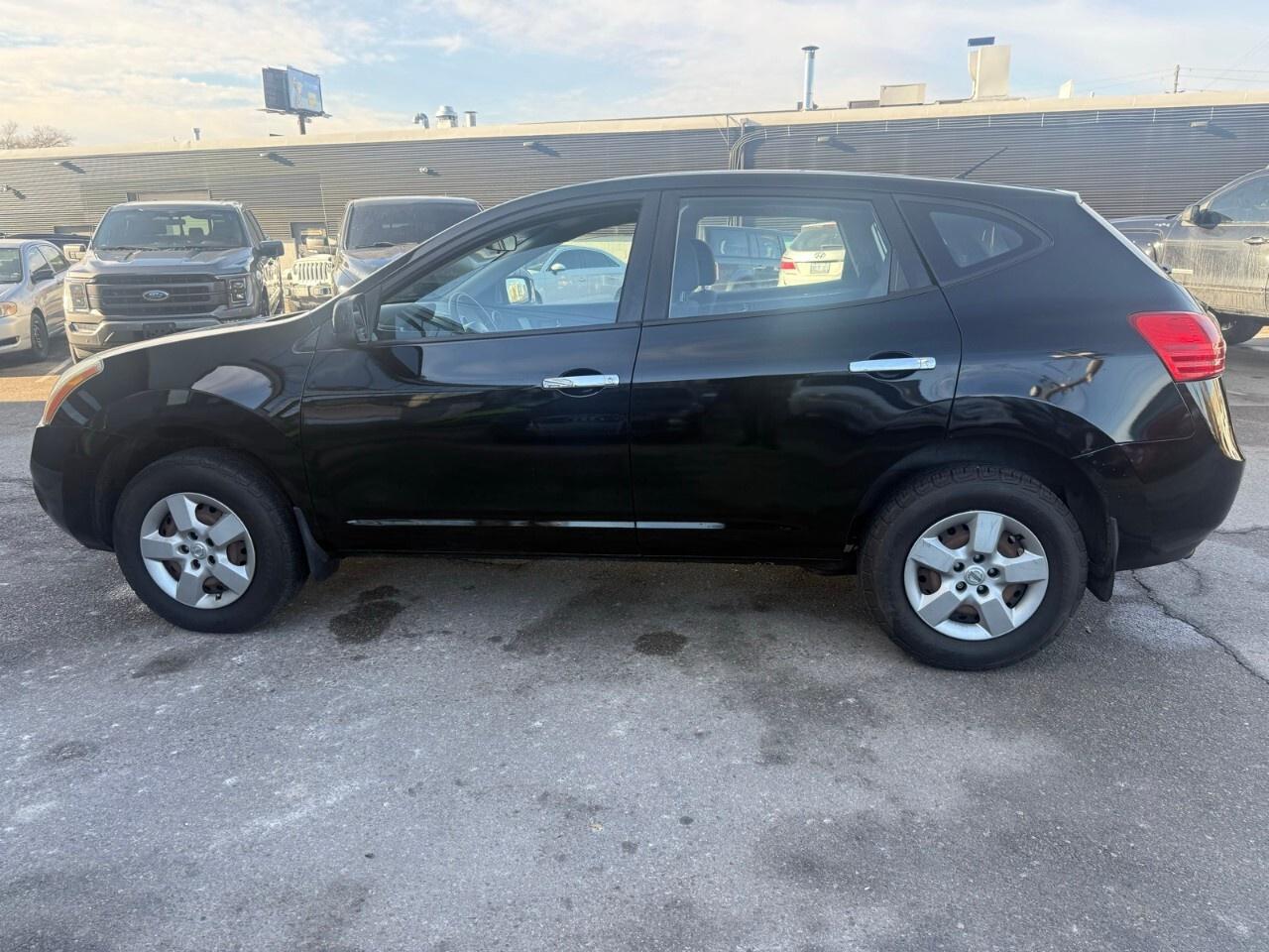 2010 Nissan Rogue FWD 4dr S 2010 Nissan rogue Photo