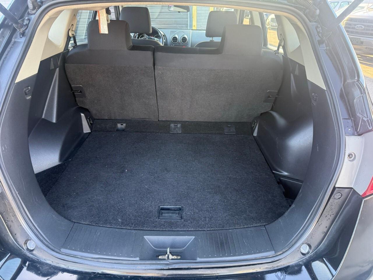 2010 Nissan Rogue FWD 4dr S 2010 Nissan rogue Photo