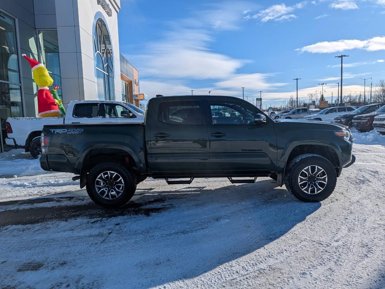 2021 Toyota Tacoma WINTER AND SUMMER TIRES ON RIMS Photo2