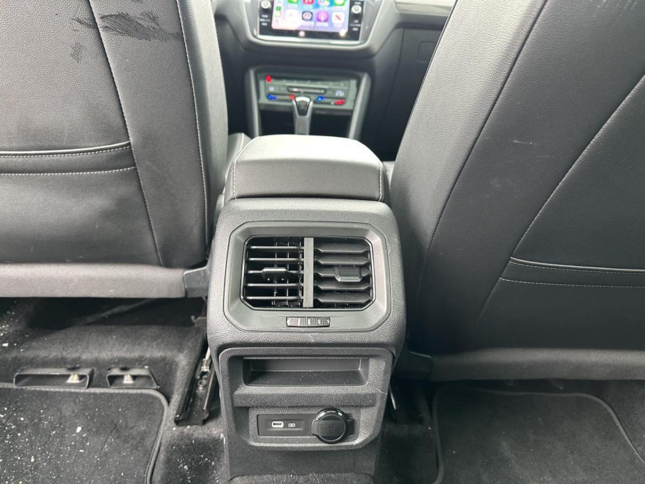 2024 Volkswagen Tiguan Comfortline R-Line Black Edition AWD - 1 OWNER Photo