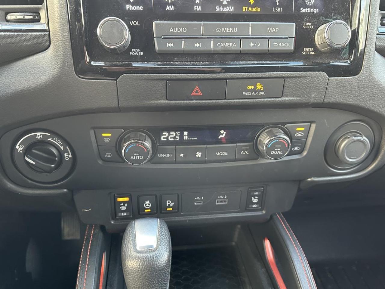 2022 Nissan Frontier King Cab PRO-4X 4x4 - LOW KMS Photo