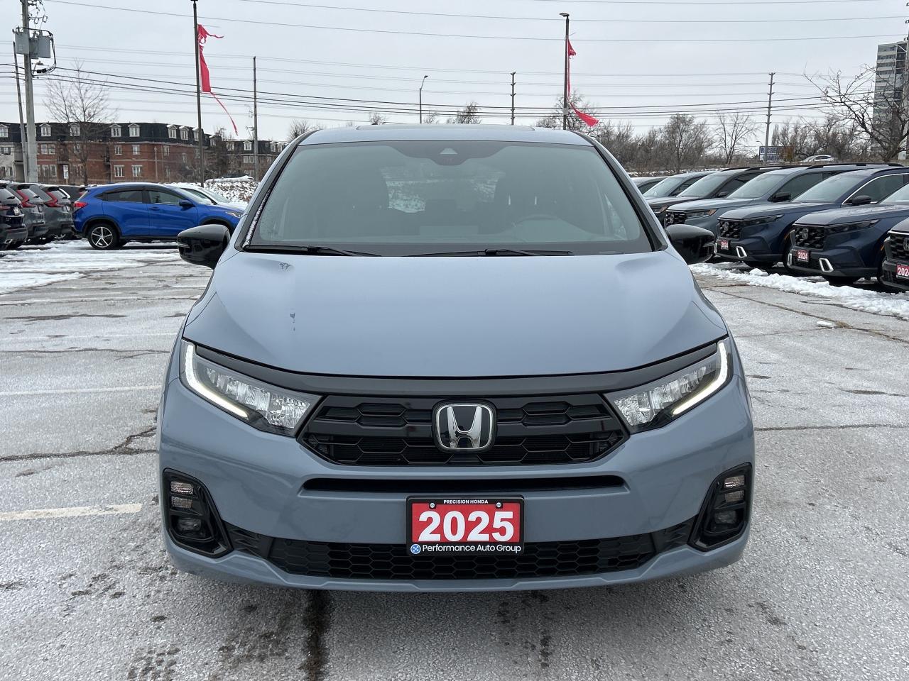 2025 Honda Odyssey Black Edition Navigation Sunroof Cool/heated seats Photo