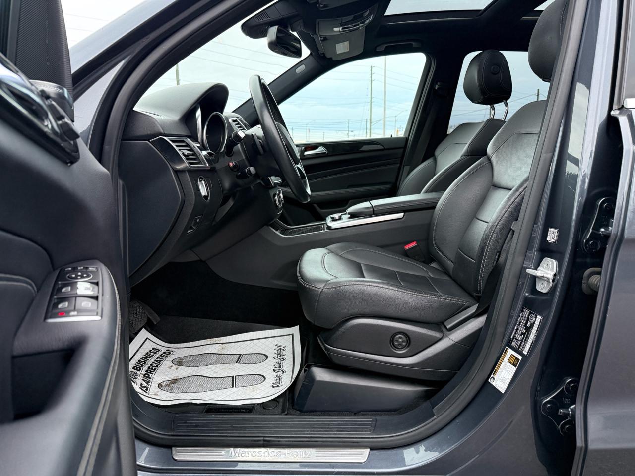 2015 Mercedes-Benz M-Class 4MATIC 4dr ML 350 BlueTEC  CERTIFIED LOW MILEAGE M Photo