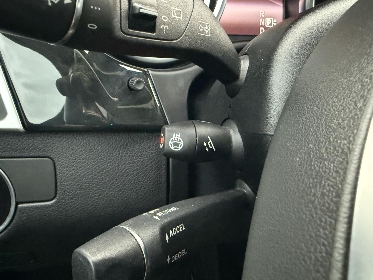 2015 Mercedes-Benz M-Class 4MATIC 4dr ML 350 BlueTEC  CERTIFIED LOW MILEAGE M Photo