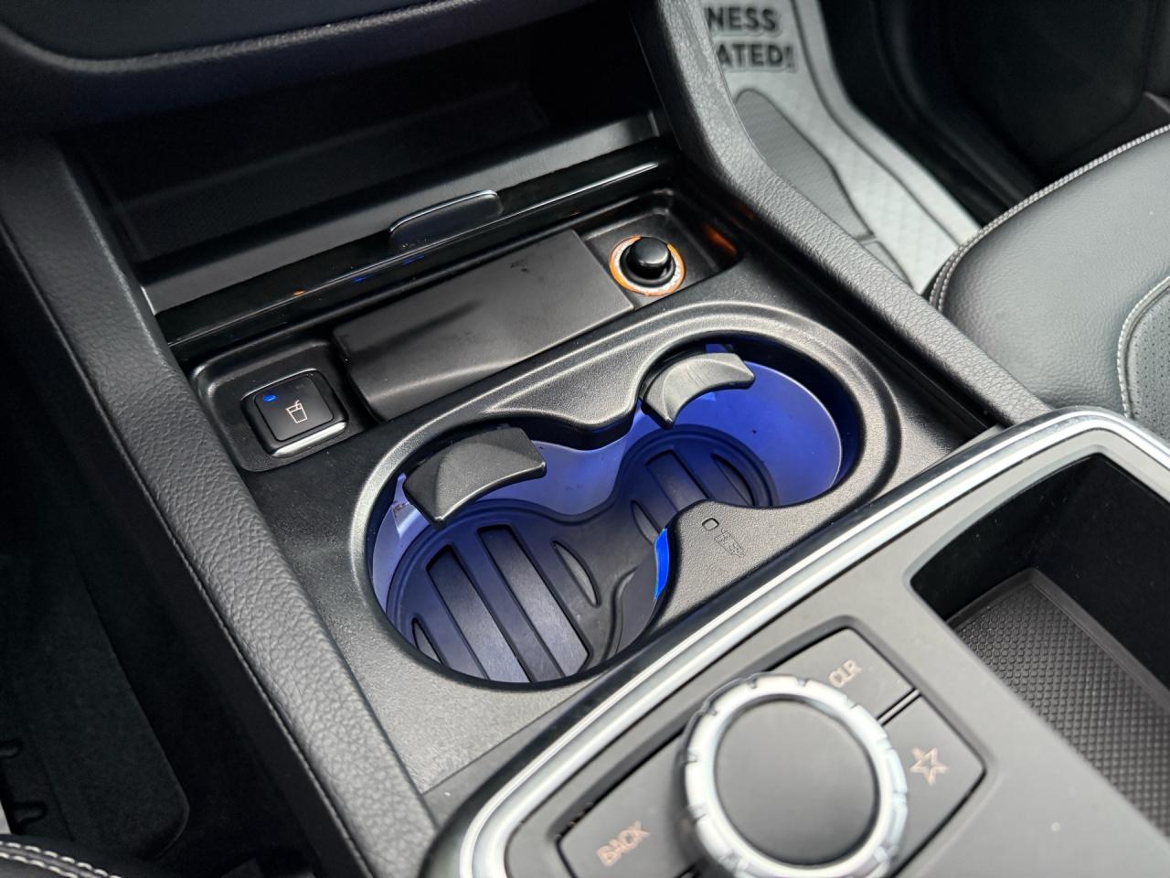 2015 Mercedes-Benz M-Class 4MATIC 4dr ML 350 BlueTEC  CERTIFIED LOW MILEAGE M Photo