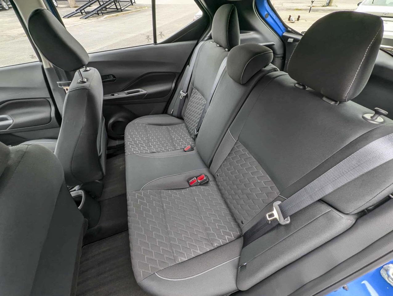 2022 Nissan Kicks S Photo