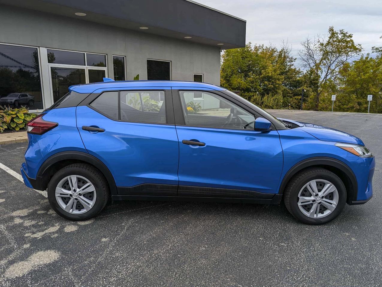 2022 Nissan Kicks S - Clean CarFax, Backup Cam, Bluetooth & More! Photo