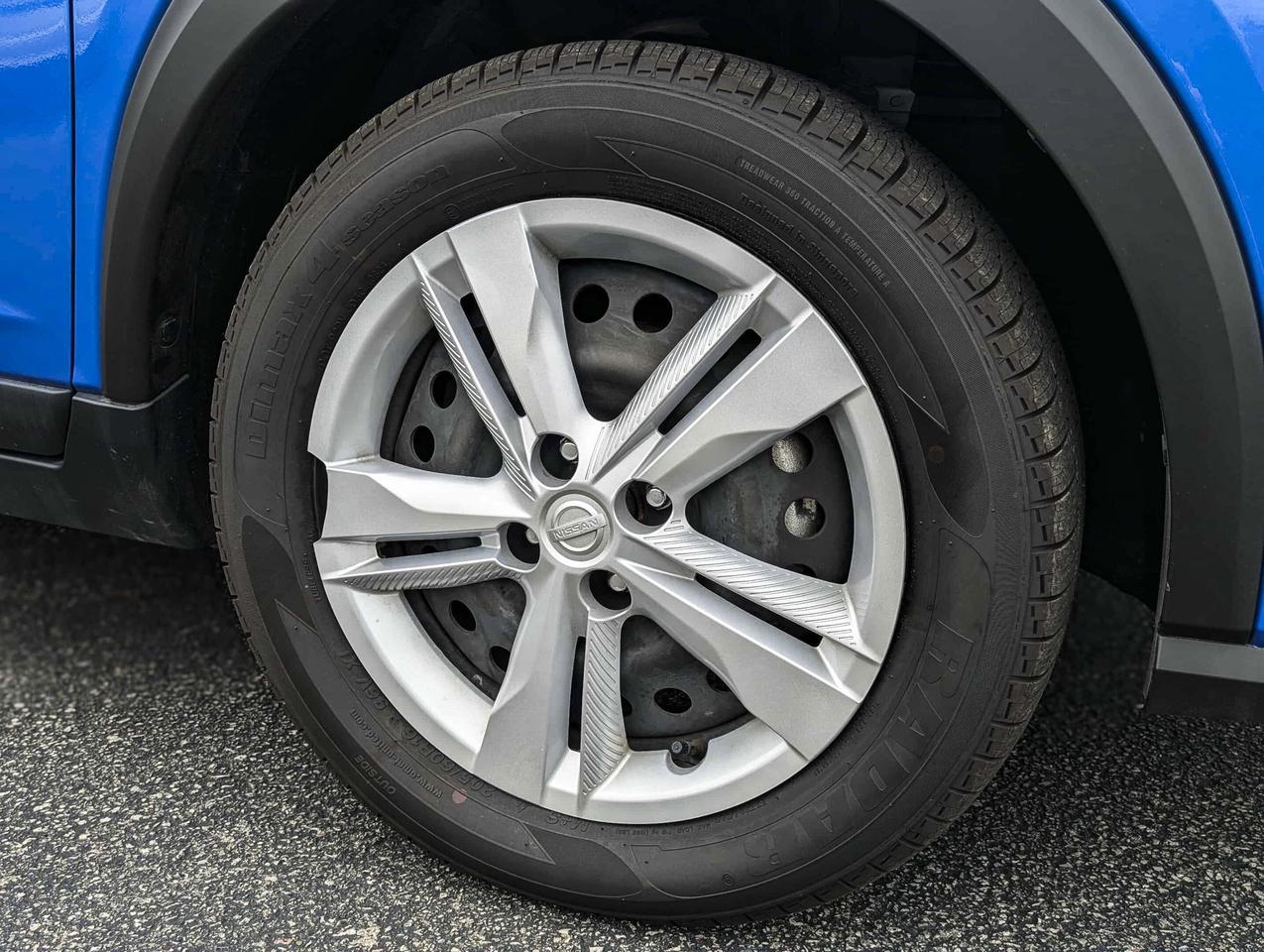 2022 Nissan Kicks S - Clean CarFax, Backup Cam, Bluetooth & More! Photo