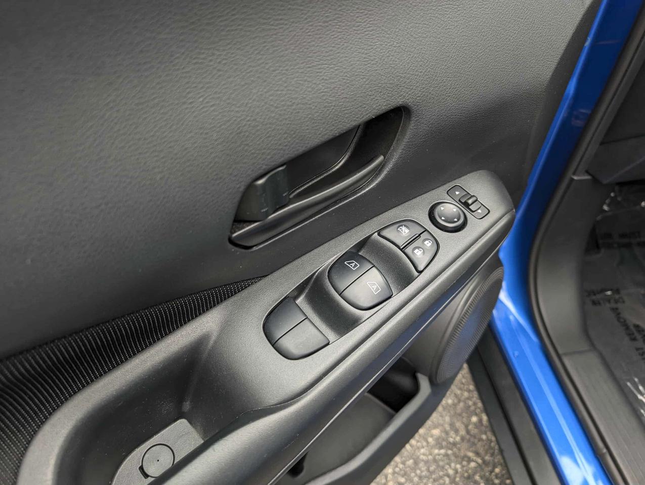 2022 Nissan Kicks S - Clean CarFax, Backup Cam, Bluetooth & More! Photo