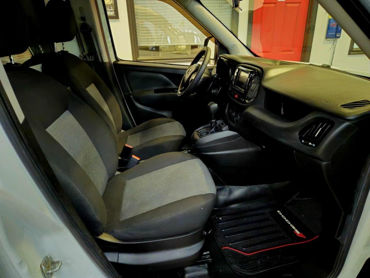 2018 RAM ProMaster City Cargo Van SLT One Owner/No Accidents/Backup Camera Photo