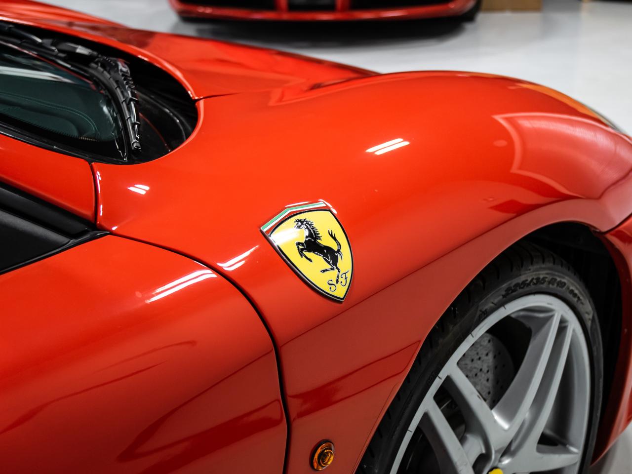 2005 Ferrari F430 F1 TRANSMISSION BROWN INT PADDLE SHIFTERS Photo