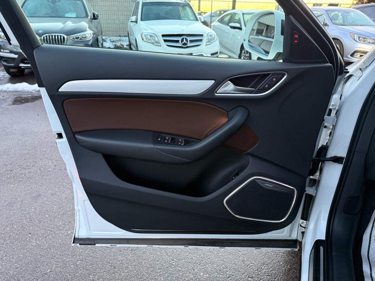 2015 Audi Q3 Technik 2.0T Quattro   ACCIDENT FREE CERTIFIED MIN Photo