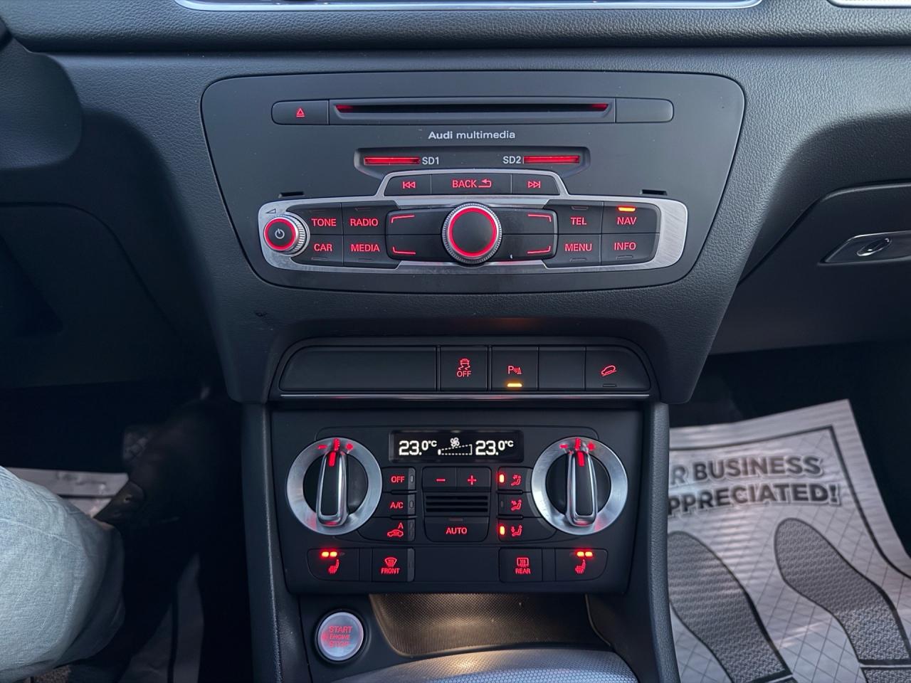 2015 Audi Q3 Technik 2.0T Quattro   ACCIDENT FREE CERTIFIED MIN Photo