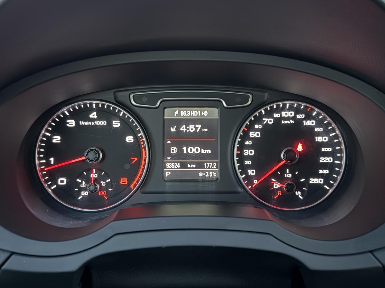 2015 Audi Q3 Technik 2.0T Quattro   ACCIDENT FREE CERTIFIED MIN Photo