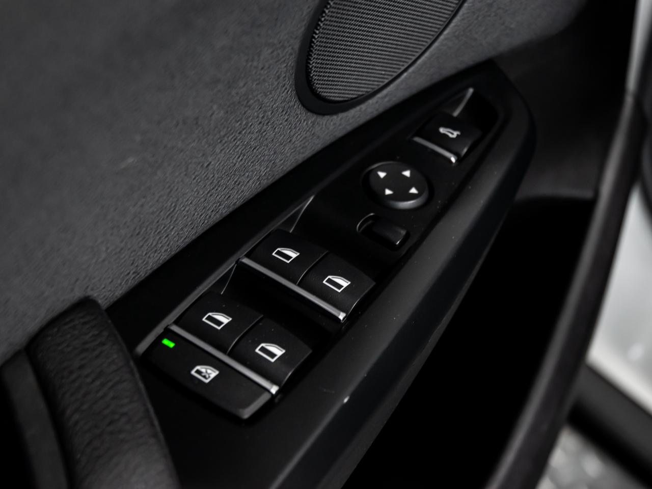 2017 BMW X3 AWD xDrive28i PREMIUM ESSENTIAL NAVI REAR CAMERA Photo