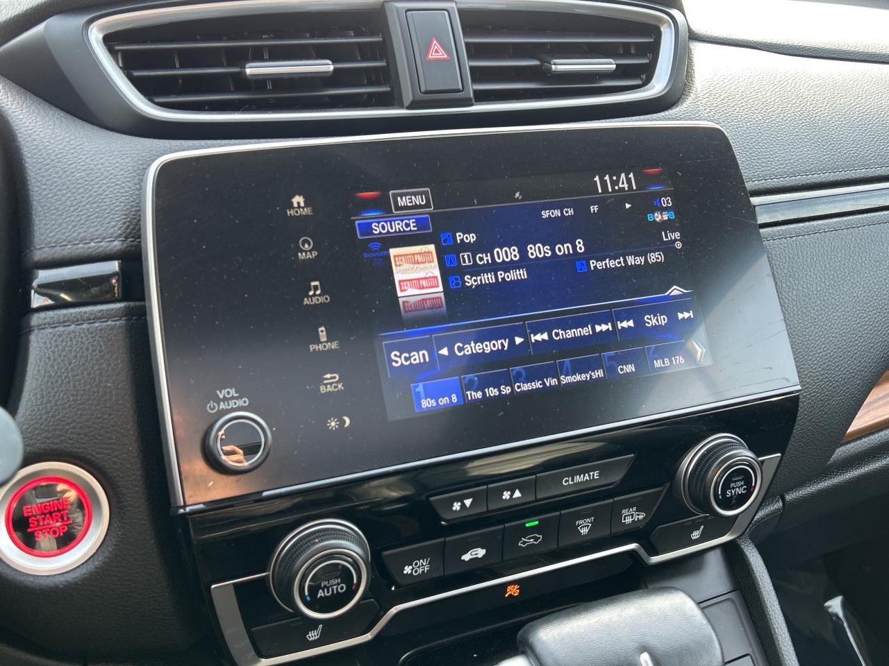 2022 Honda CR-V Touring Leather  Navigation  Sunroof  CarPlay Photo